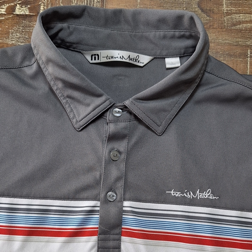 Travis Mathew Polo Golf‎ Shirt Size Large White/Gray Short Sleeve with Logo
